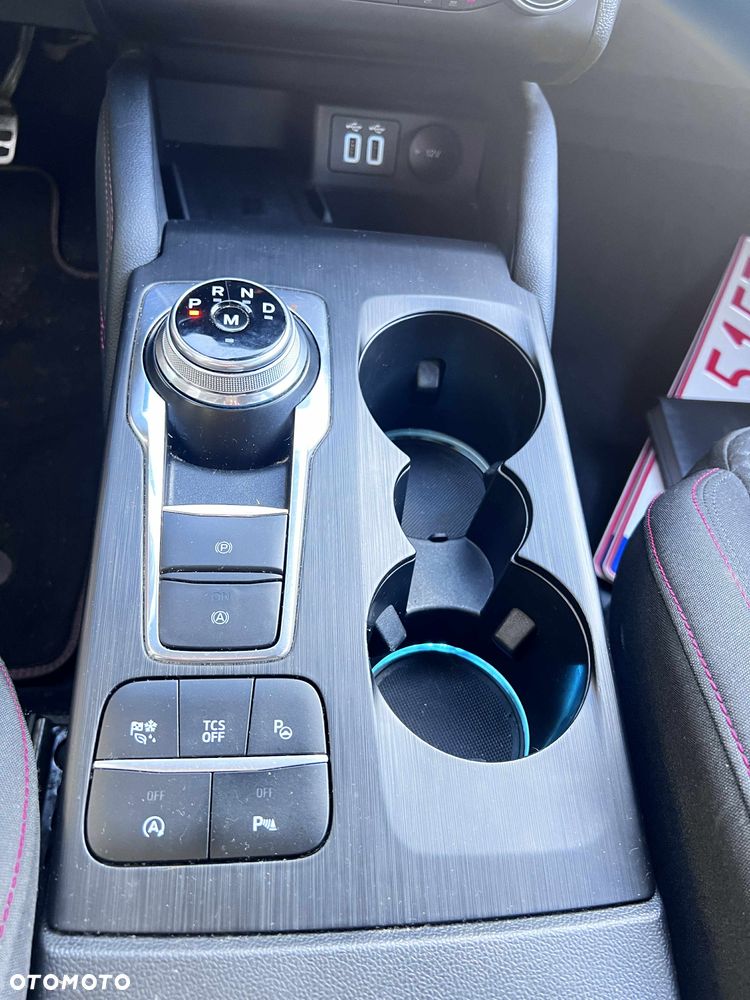 Ford Focus 2.0 EcoBlue STart-Stopp-System ST-LINE X - 11