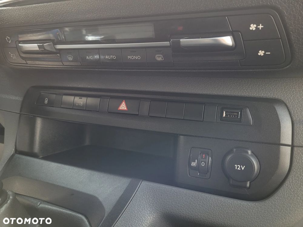 Opel VIVARO LONG L3 2.0 klima - 30