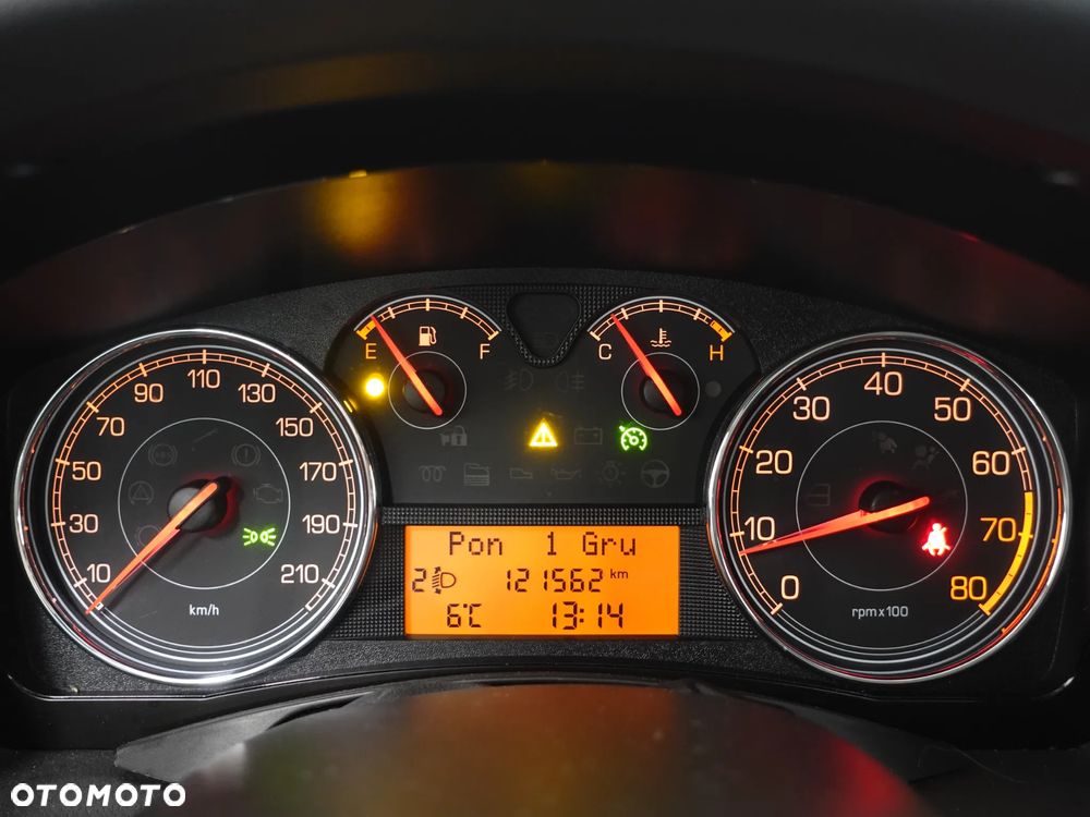 Fiat Croma 1.8 16V Dynamic - 36