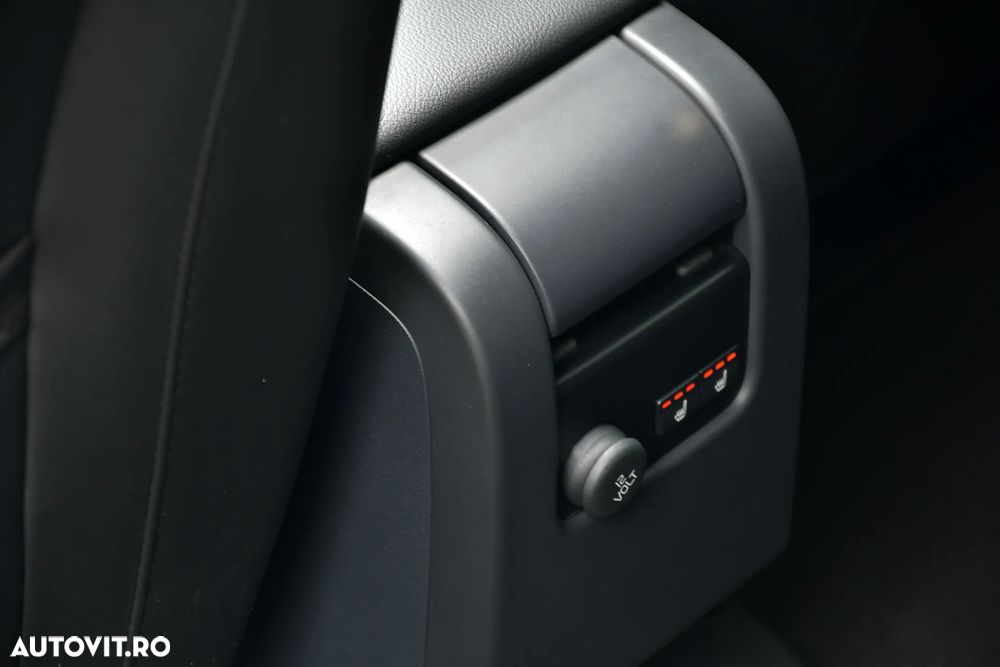 Volvo XC 60 D5 AWD Geartronic Summum - 16