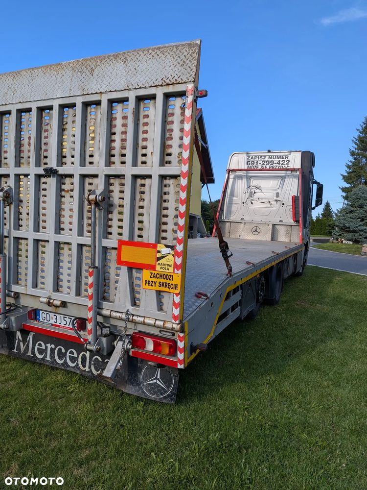 Mercedes-Benz ACTROS - 2