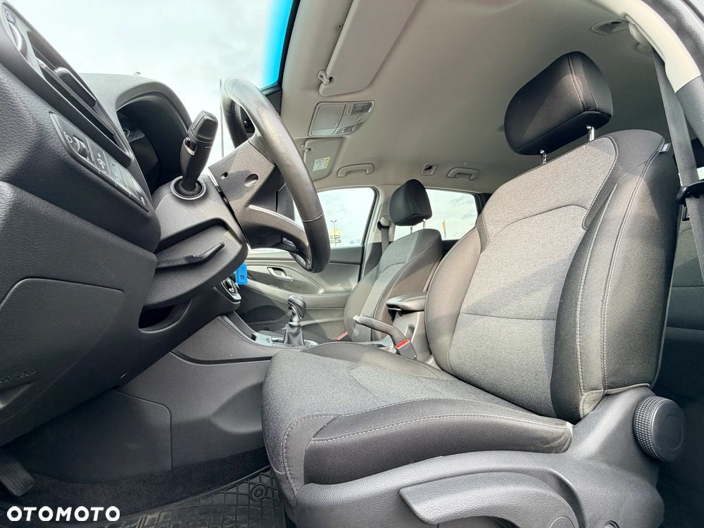 Hyundai i30 - 15