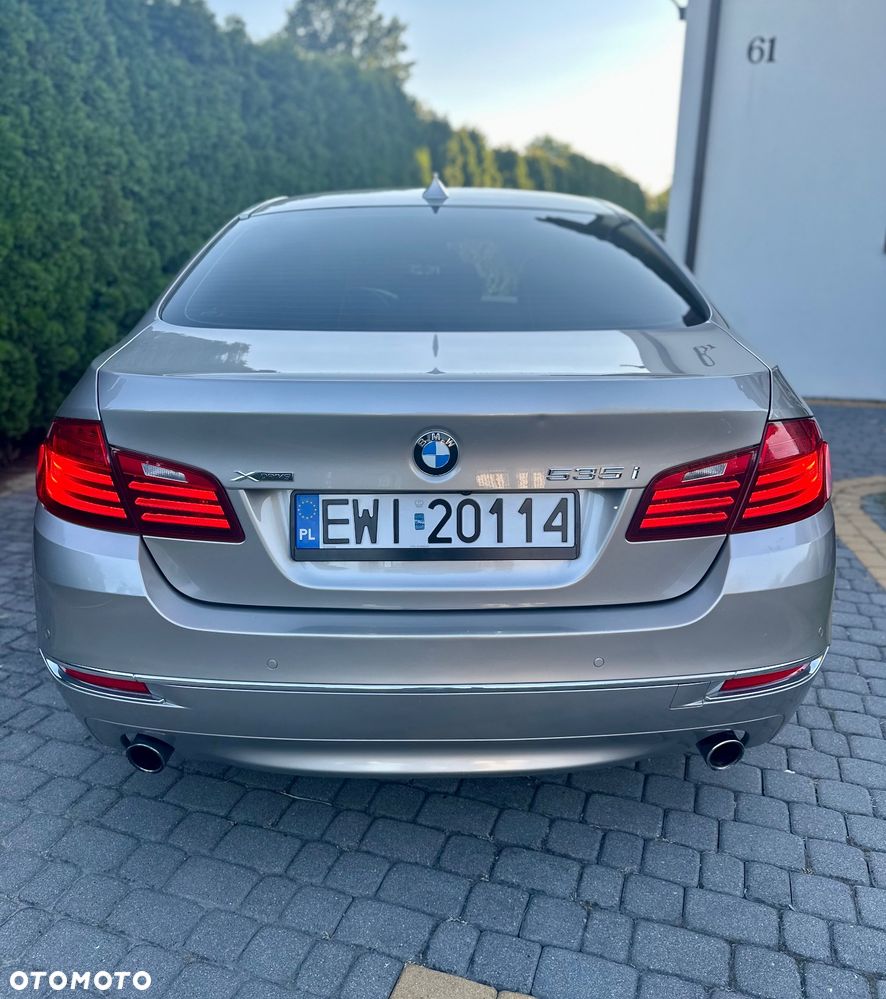 BMW Seria 5 535i xDrive Luxury Line - 10