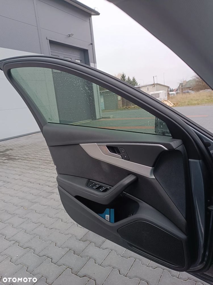 Audi A4 Avant - 12