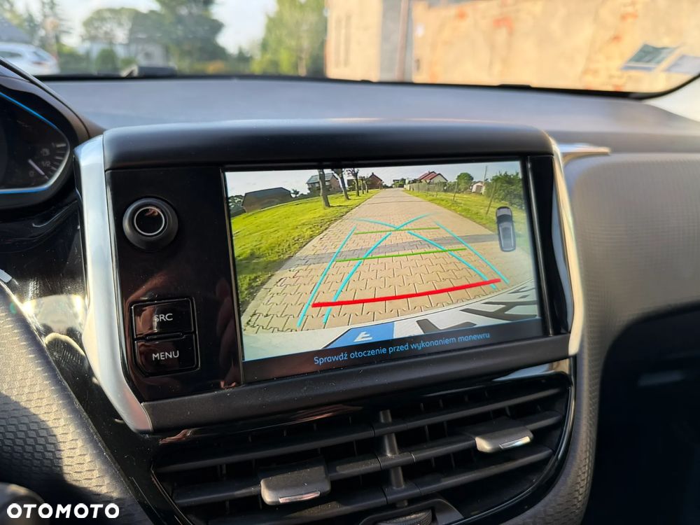 Peugeot 2008 PureTech 130 Allure - 29