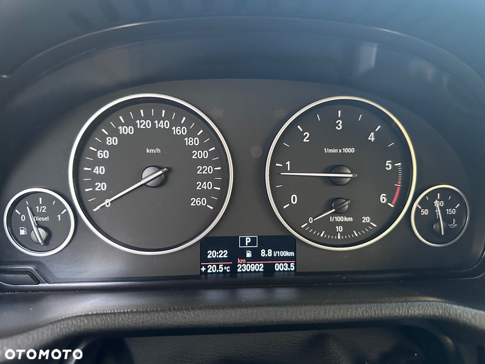 BMW X3 xDrive20d - 12