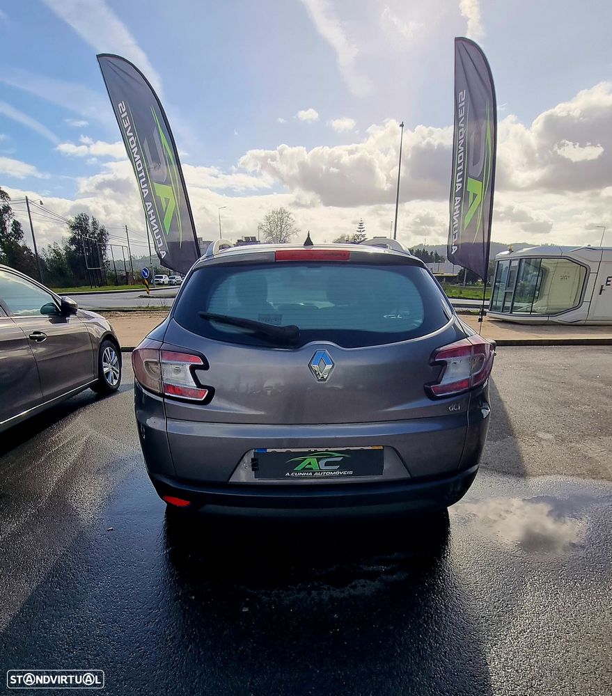 Renault Mégane Sport Tourer 1.5 dCi Dynamique - 4