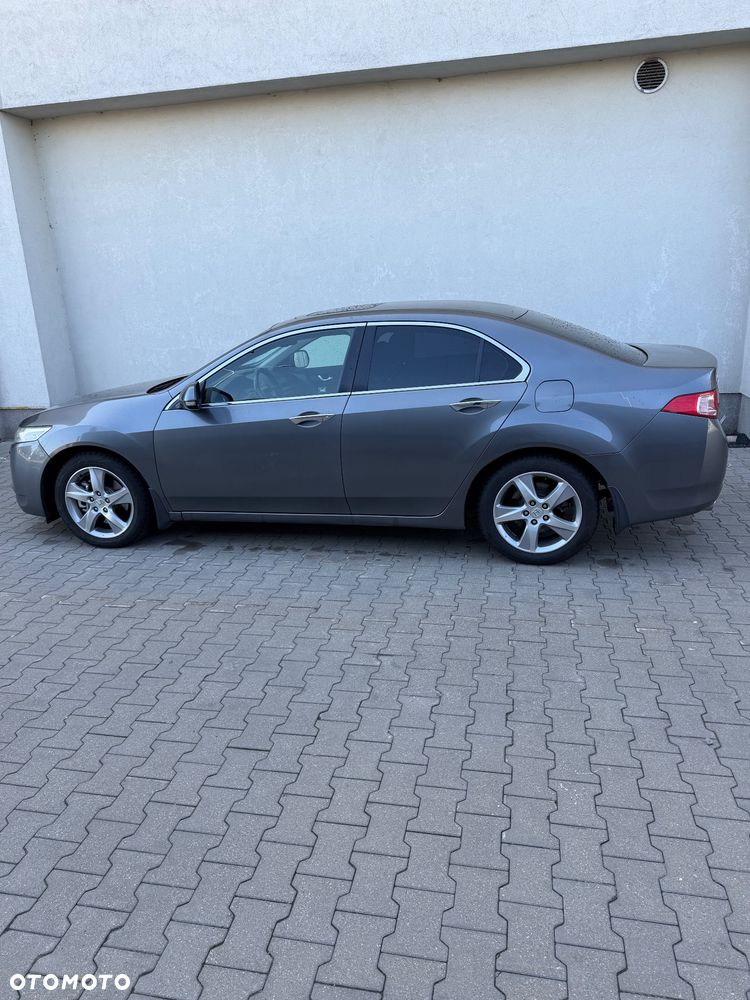 Honda Accord 2011 photo 4