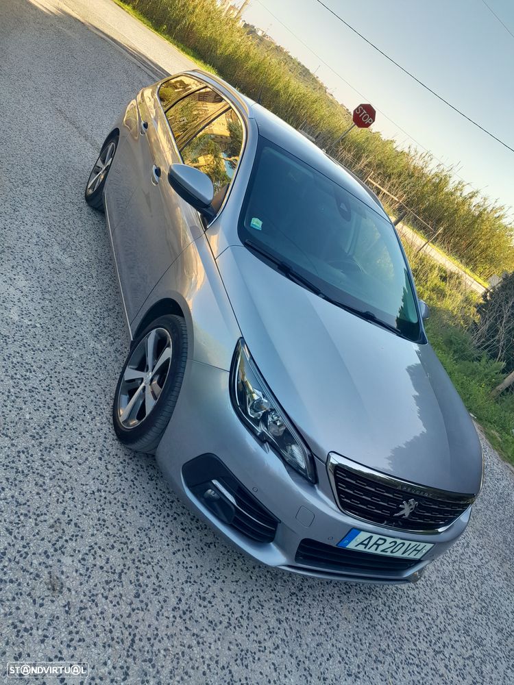 Peugeot 308 SW - 10