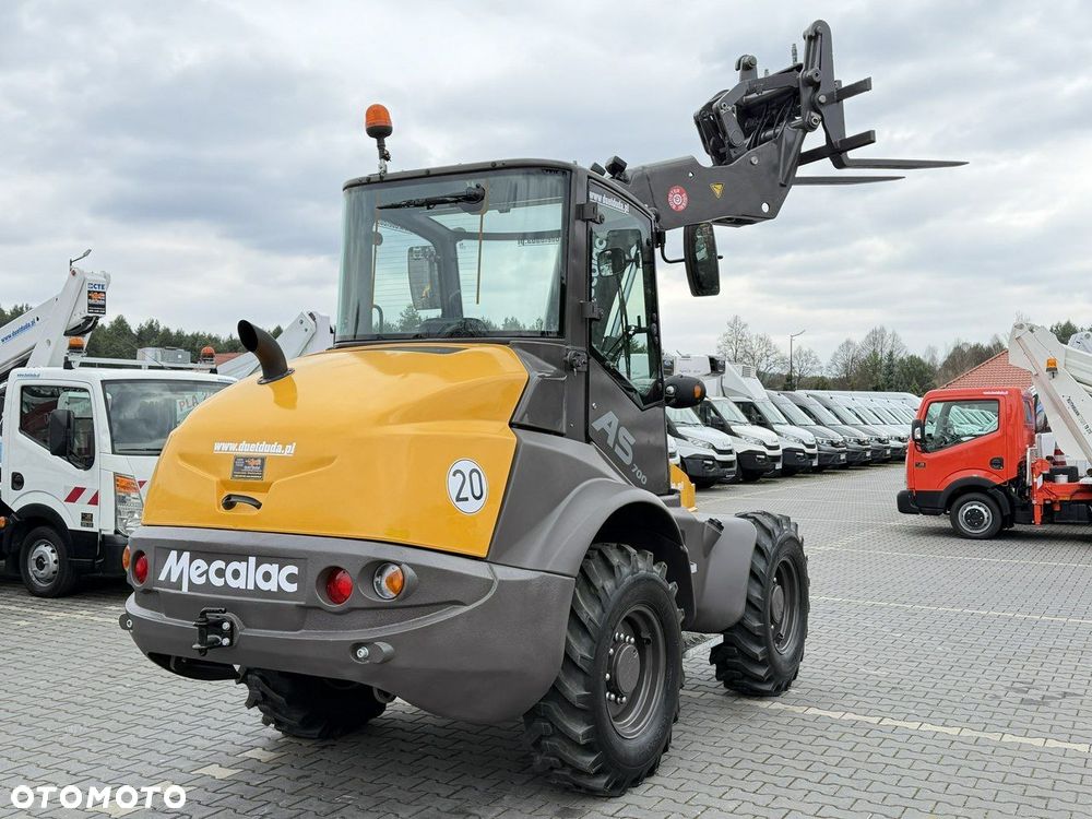 Mecalac AS 700 Obrotowe ramie Szybko-Złącze Mało motogodzin - 18