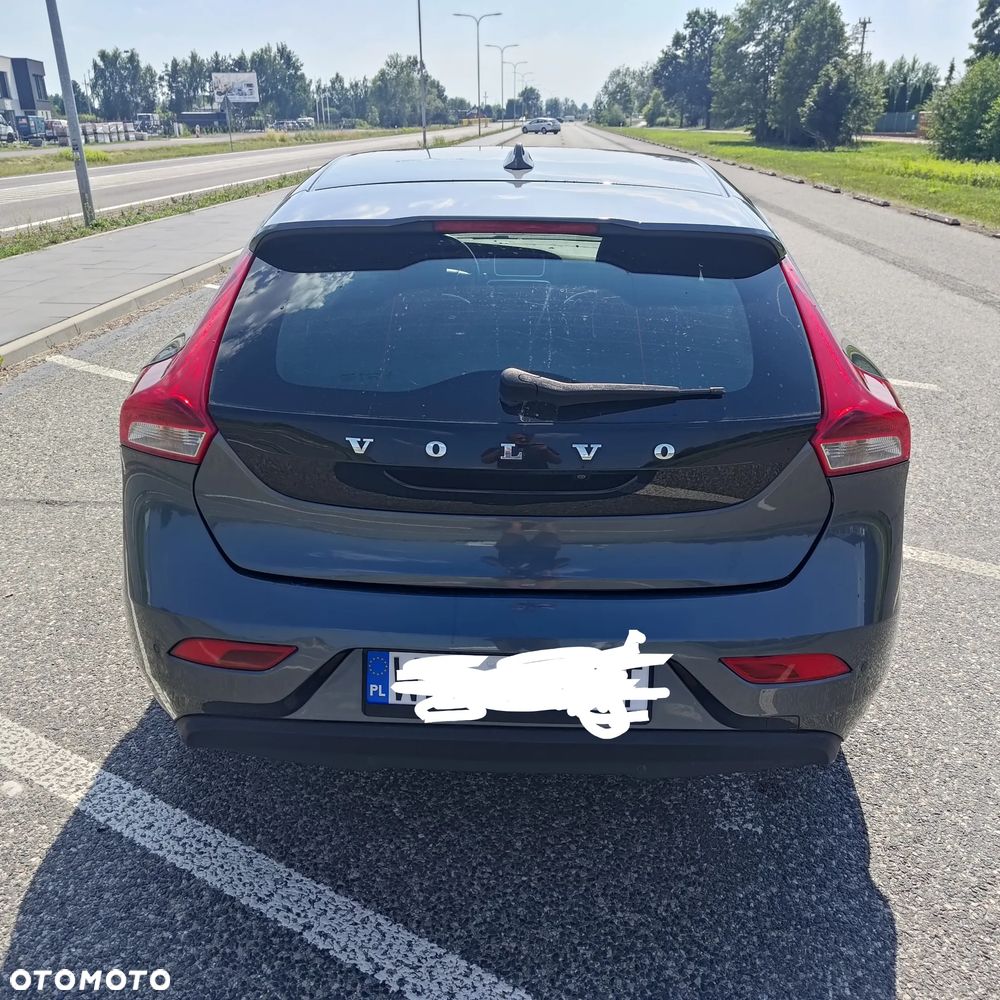 Volvo V40 D2 - 8