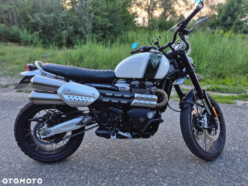 Triumph Scrambler - 1