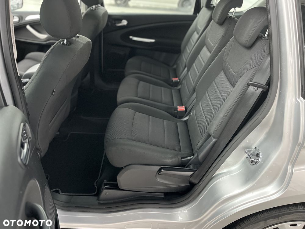Ford S-Max 2.0 TDCi DPF Titanium - 28