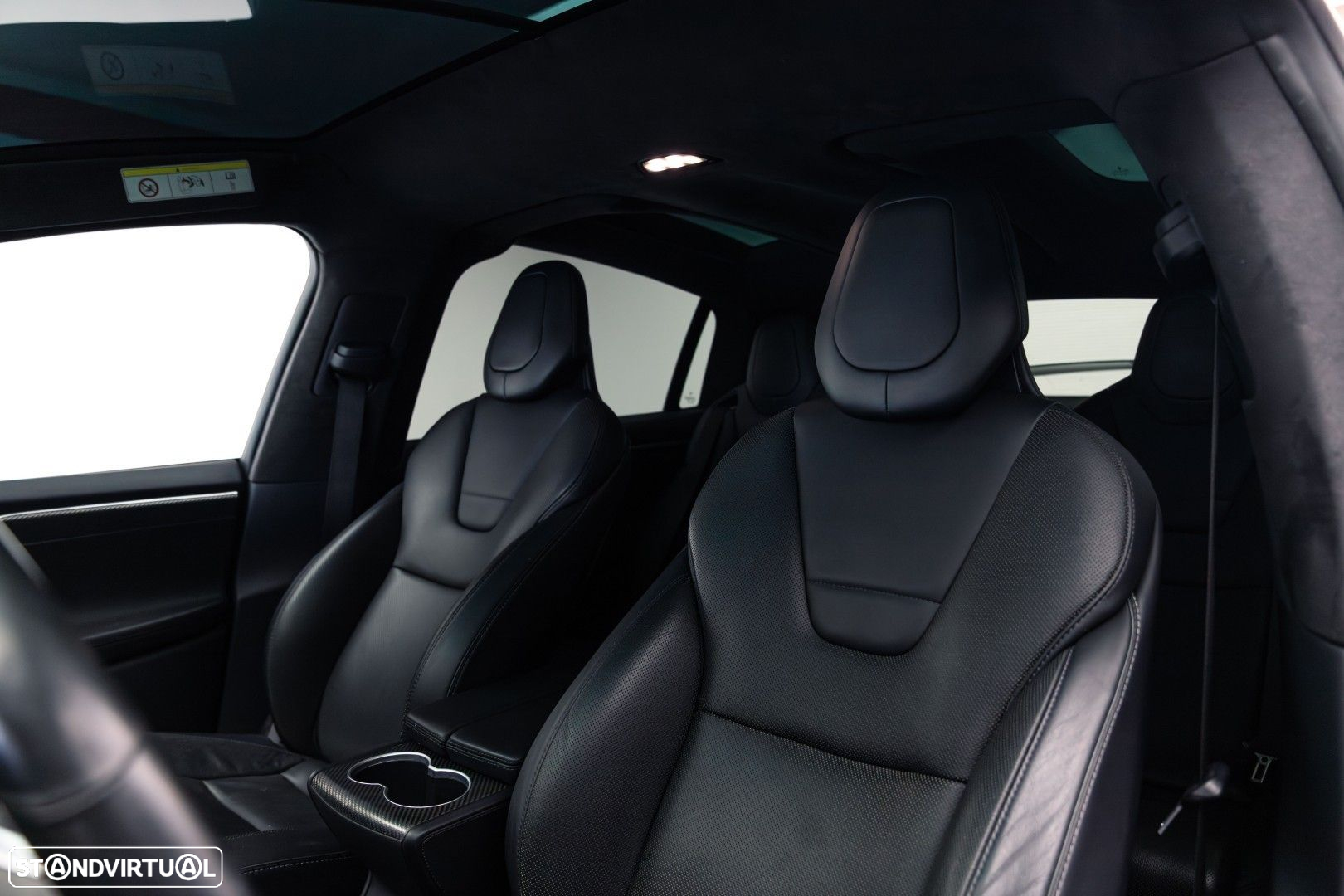Tesla Model X P100D - 21