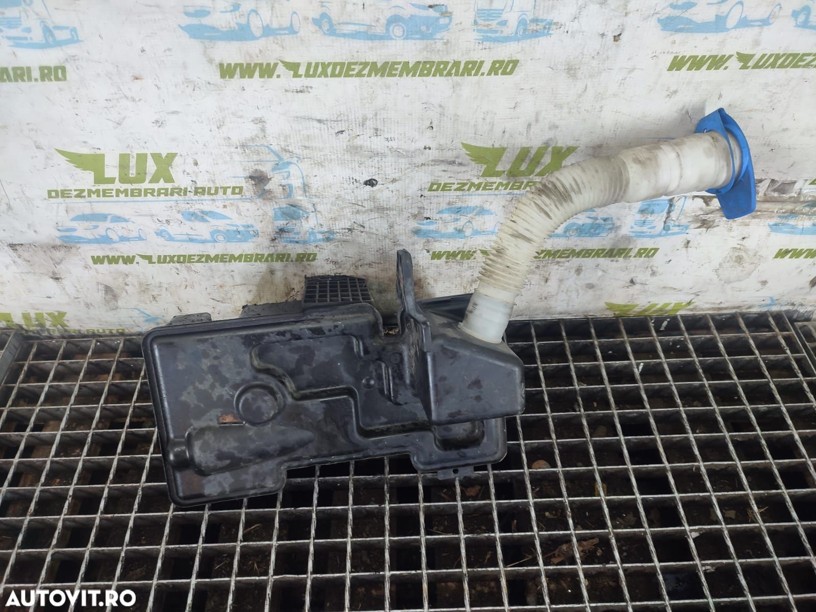 Vas rezervor lichid parbriz 5N0955453 Volkswagen VW Tiguan 1 5N [2007 - 1