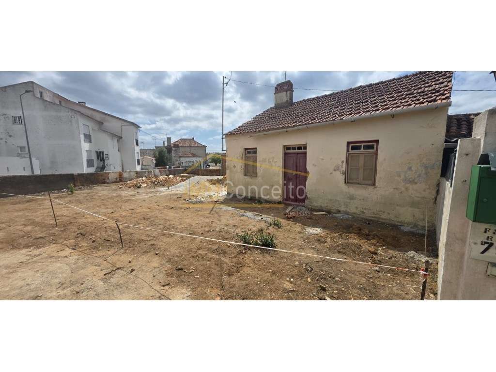 Moradia para reconstrução - Grande imagem: 4/7