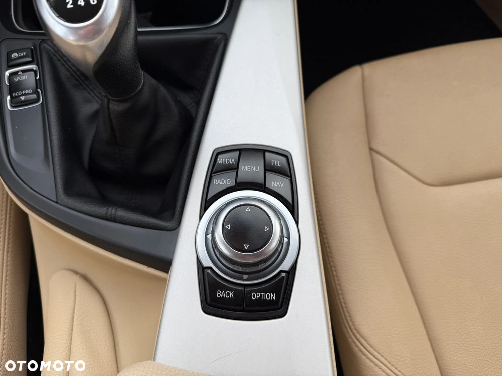 BMW Seria 3 318d DPF - 22