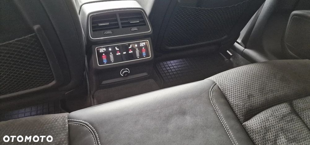 Audi A6 Limousine 55 TFSI e quattro S tronic sport - 9
