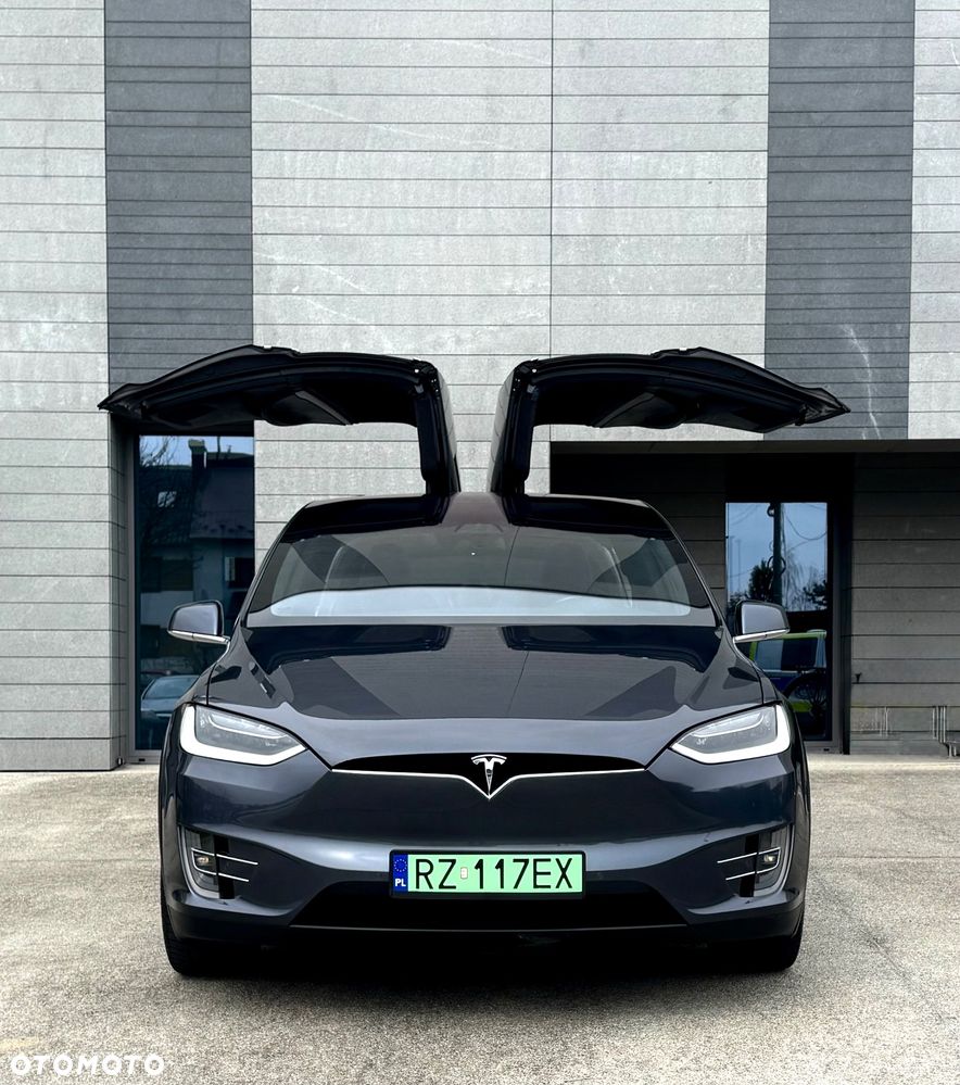 Tesla Model X Long Range Plus - 13