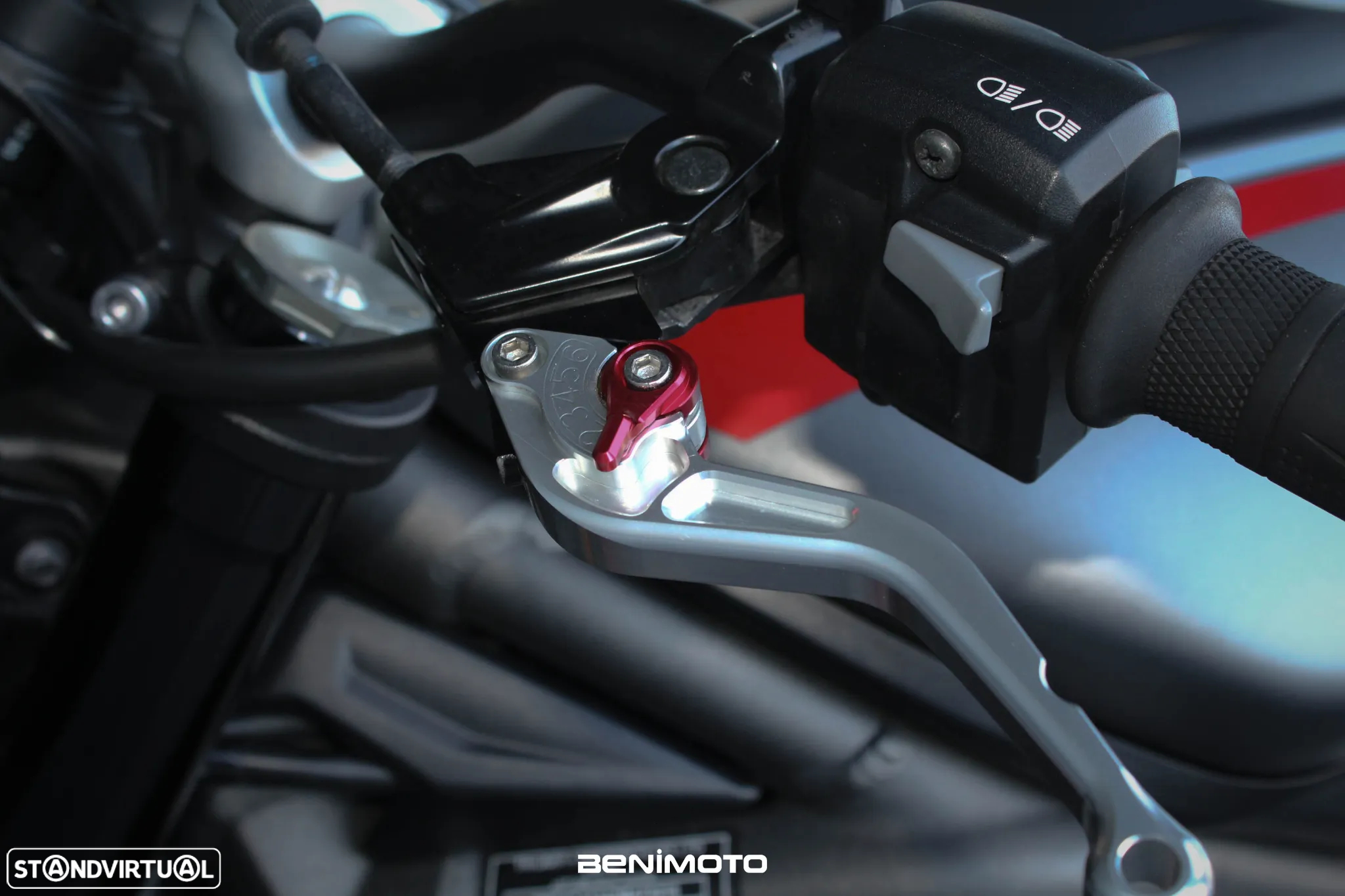 Triumph Street Triple 765 - 14