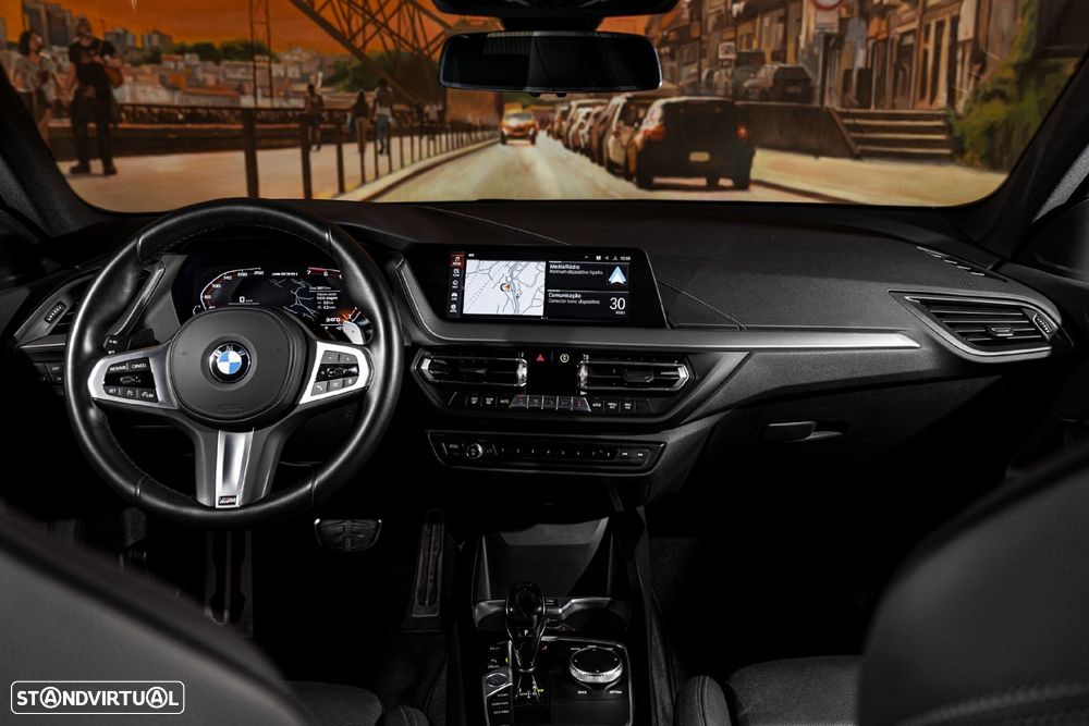 BMW M235i Gran Coupé xDrive - 11