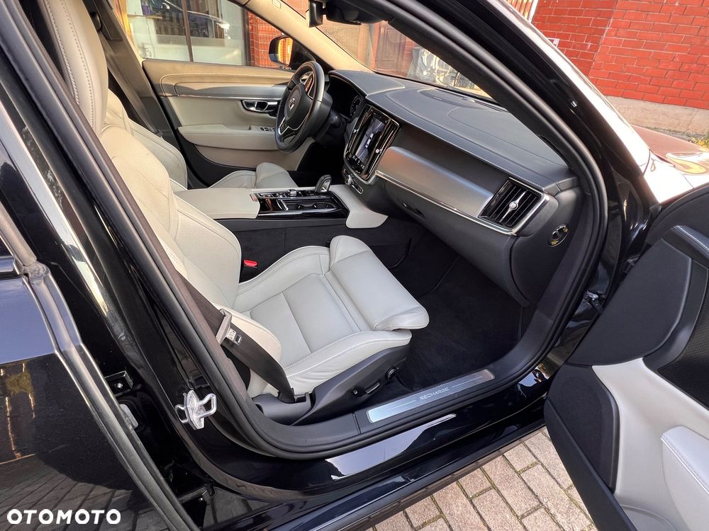 Volvo S90 T8 AWD Plug-In Hybrid R-Design - 9