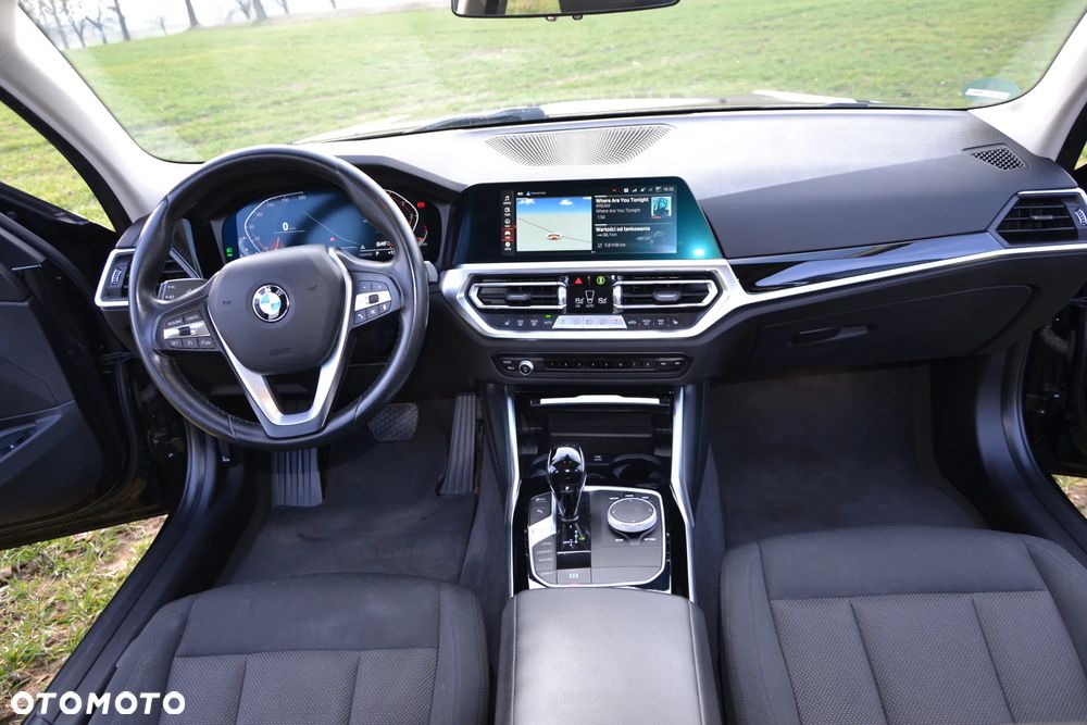 BMW Seria 3 320d Advantage - 11