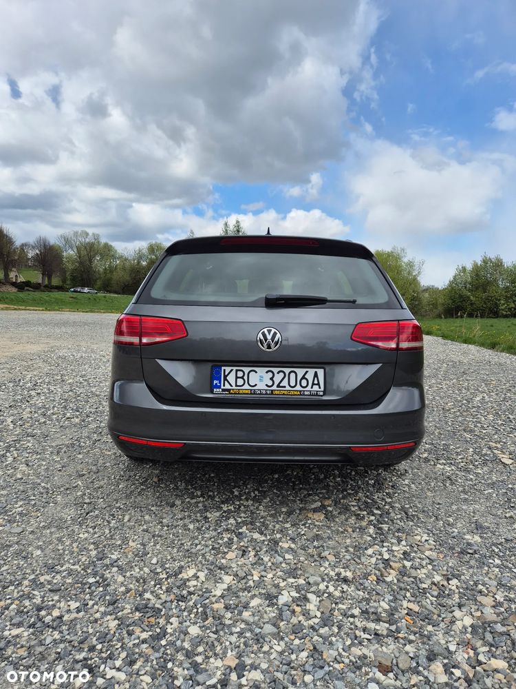 Volkswagen Passat 2.0 TDI (BlueMotion Technology) Comfortline - 3