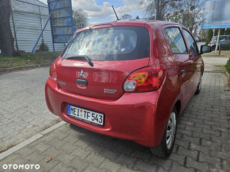 Mitsubishi Space Star - 13