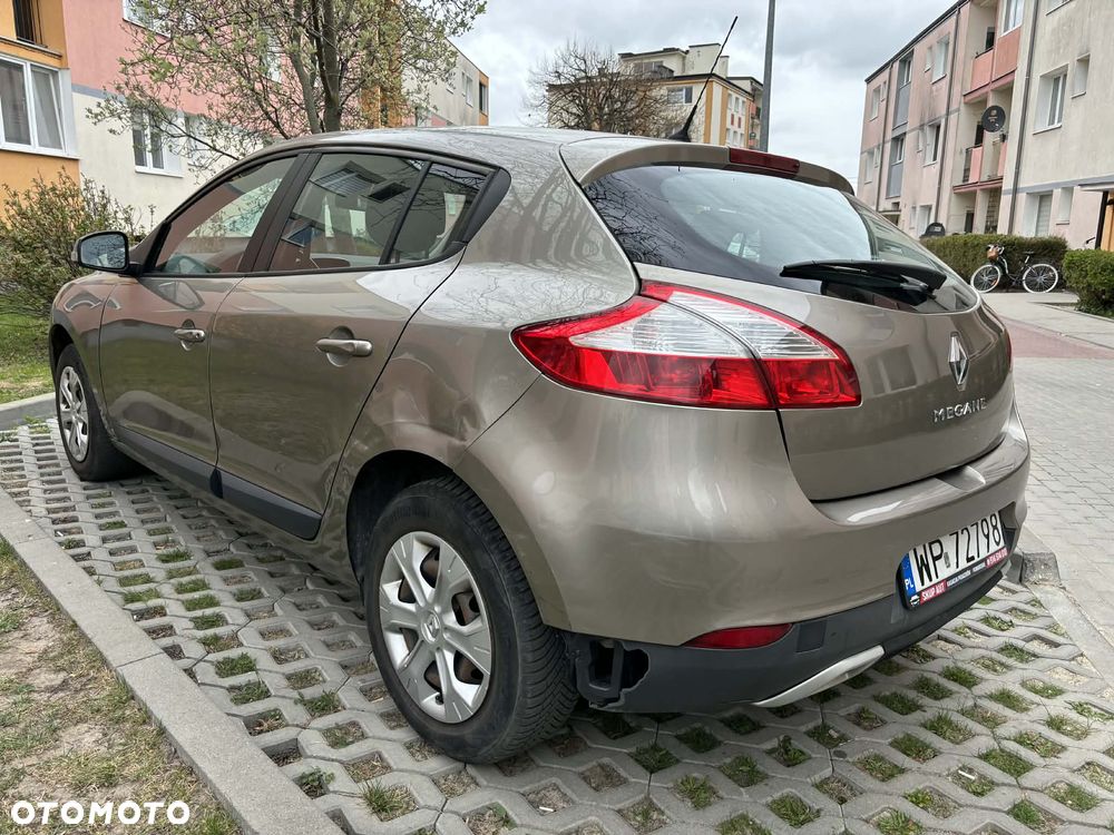 Renault Megane 1.6 16V Dynamique - 4