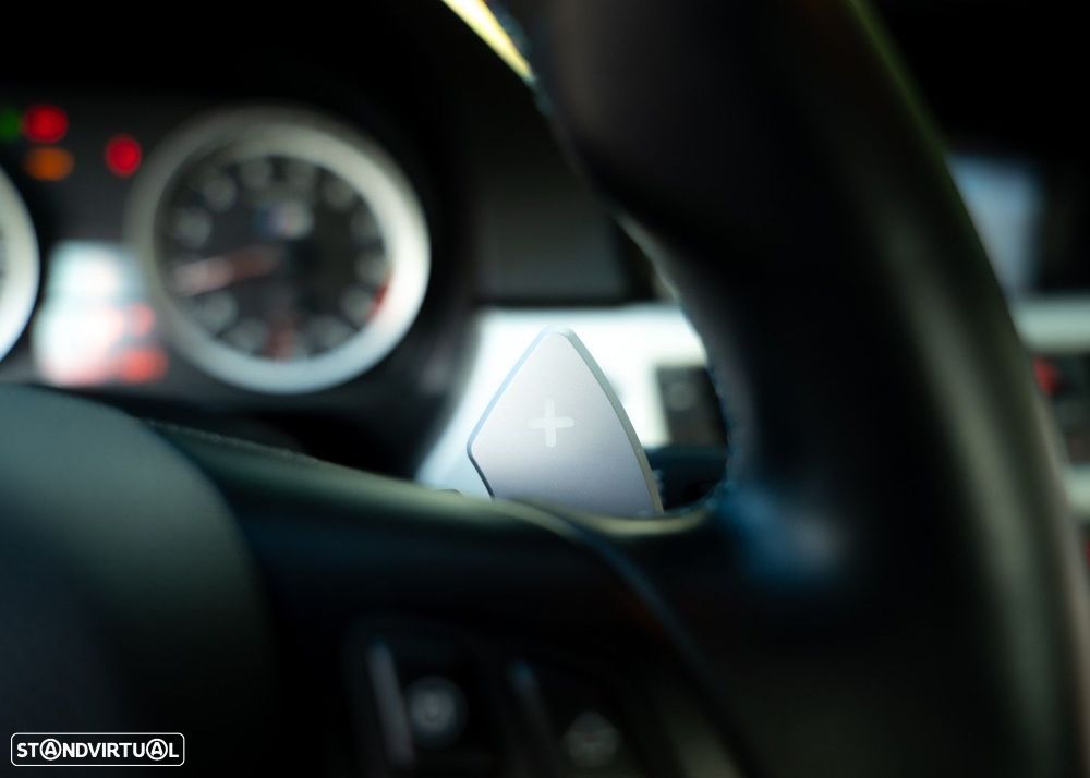 BMW M3 Auto - 31