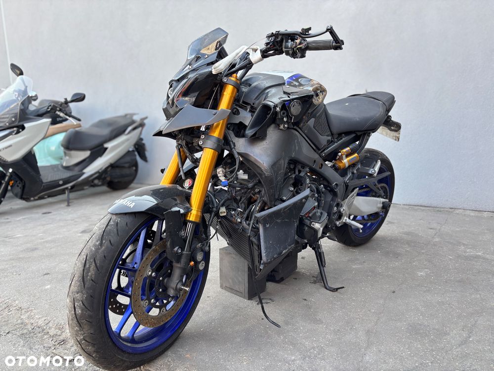 Yamaha MT - 23
