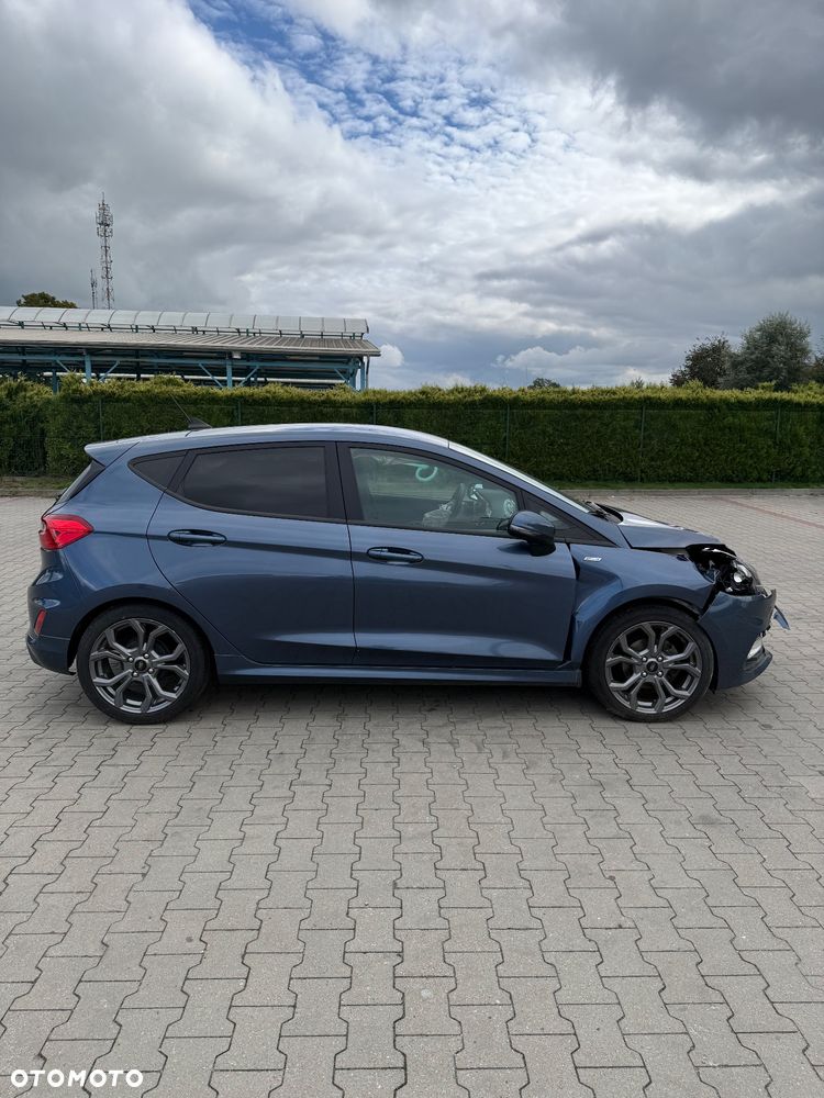 Ford Fiesta - 7