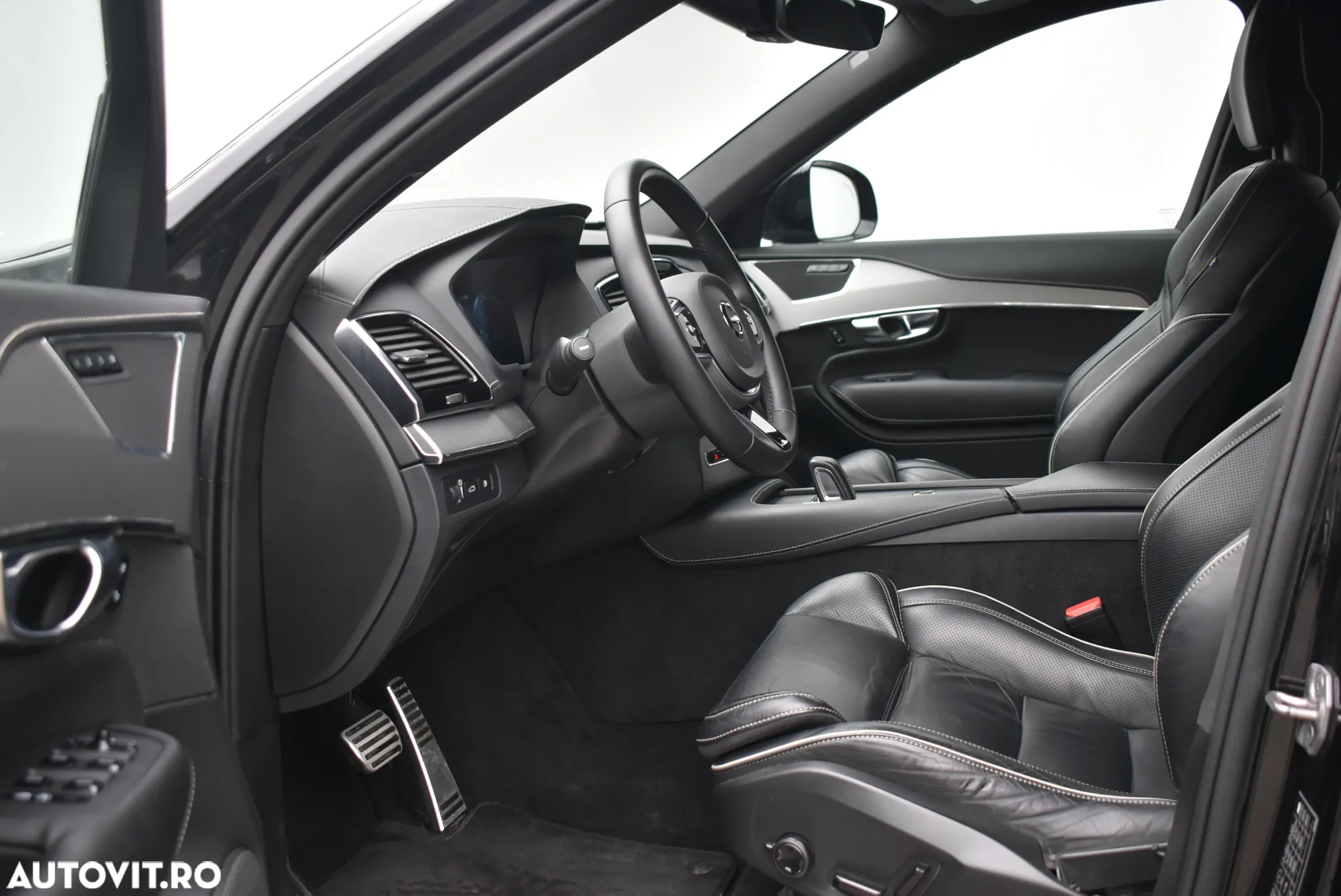 Volvo XC 90 T8 AWD Twin Engine Geartronic RDesign - 16