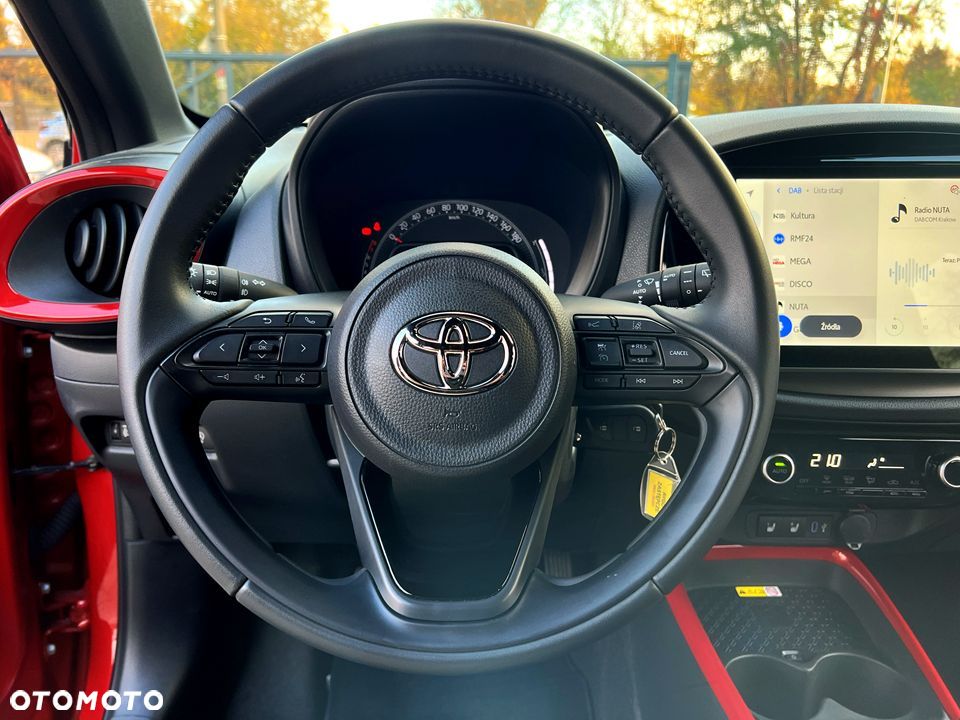 Toyota Aygo X - 10