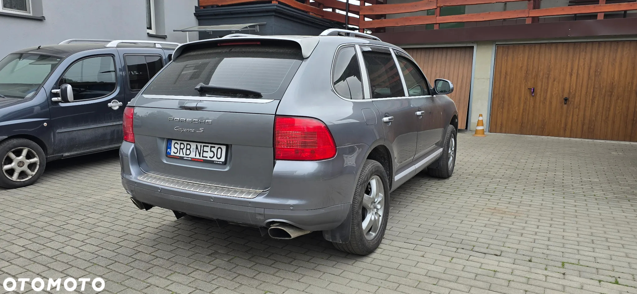 Porsche Cayenne - 28