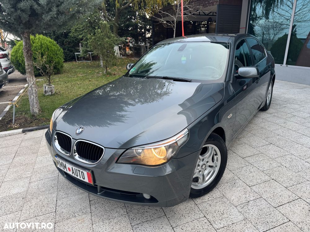 BMW Seria 5 525d Touring Aut. - 13