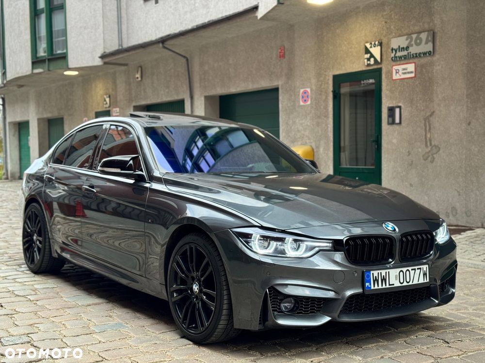 BMW Seria 3 328i Sport Line - 11