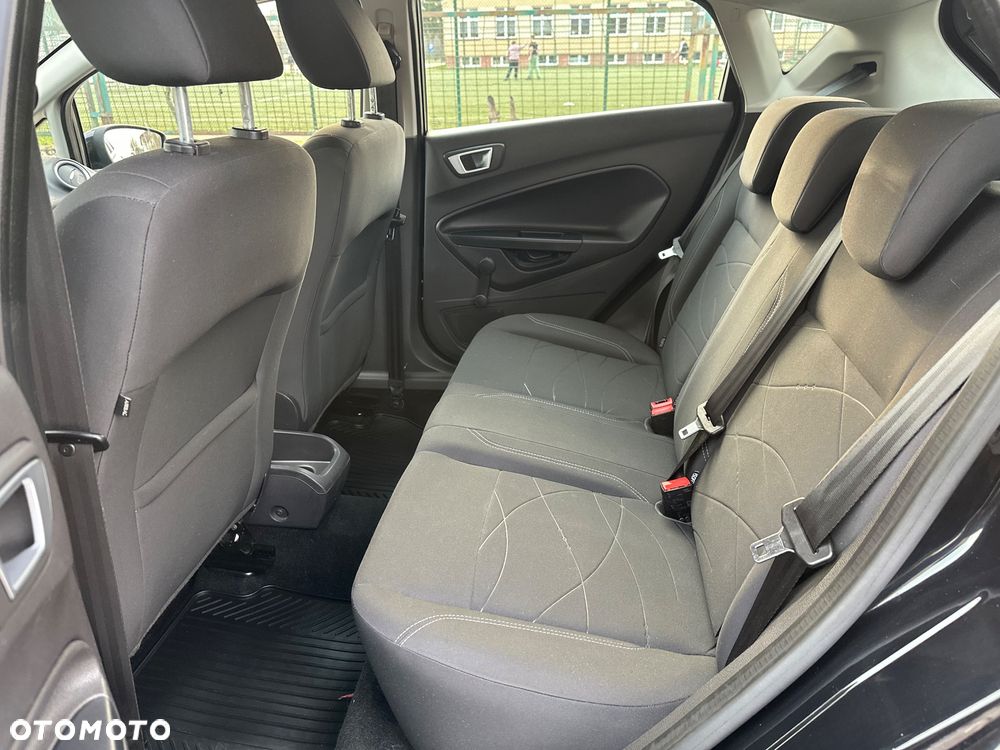 Ford Fiesta - 13