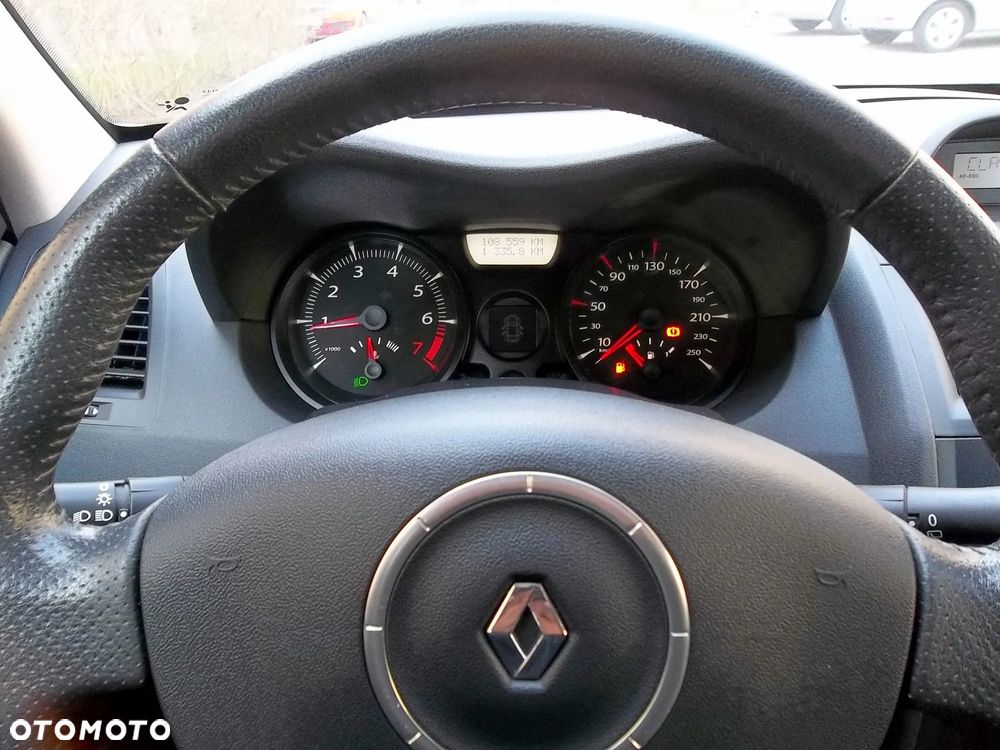 Renault Megane 1.6 16V Business Line - 12