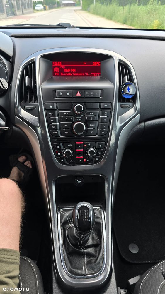 Opel Astra 1.4 Turbo Innovation - 10