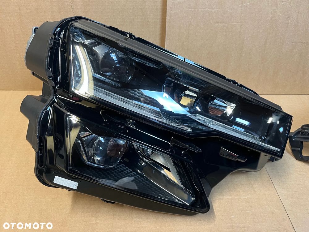 LAMPY FULL LED SKODA KAROQ LIFT KOMPLETNE REFLEKTORY 57B941036 57B941035 - 2