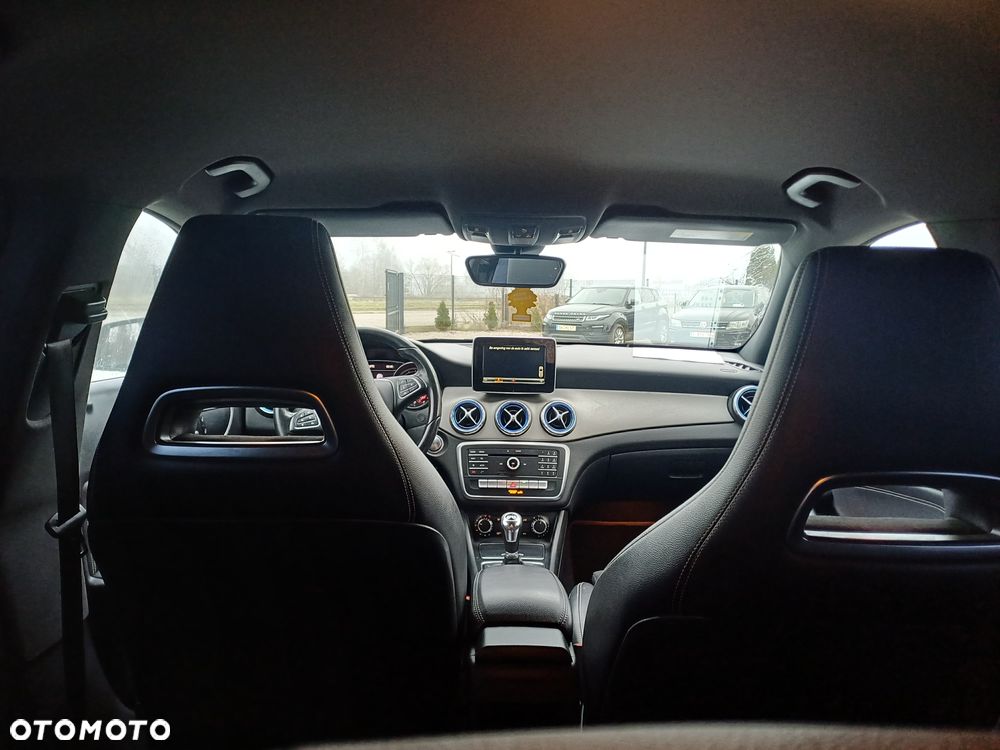 Mercedes-Benz CLA 200 (CDI) d - 6