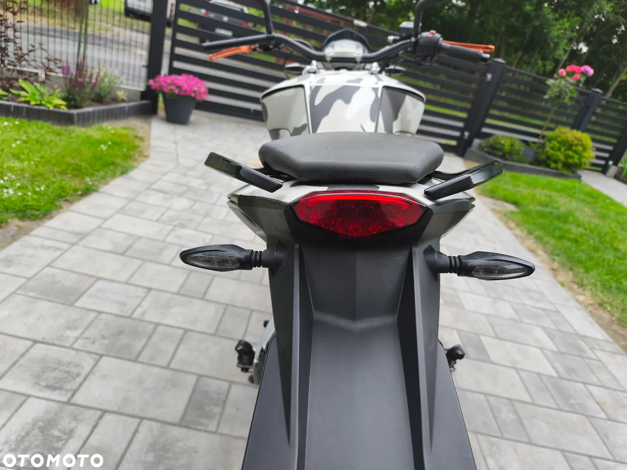 KTM Duke - 16