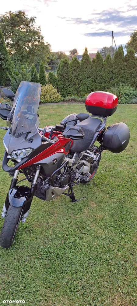 Honda VFR - 2
