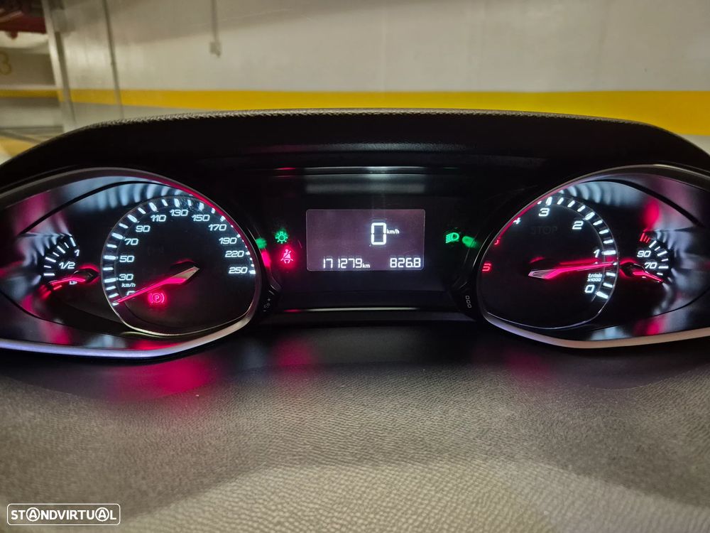 Peugeot 308 SW 1.6 BlueHDi Style - 19