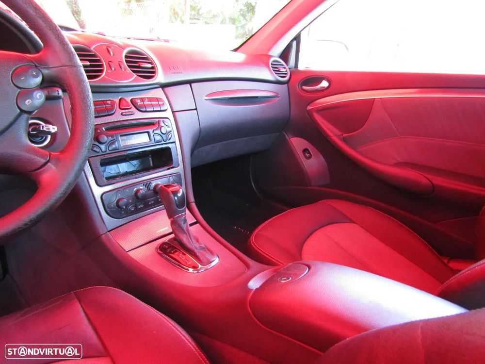Mercedes-Benz CLK 270 - 10