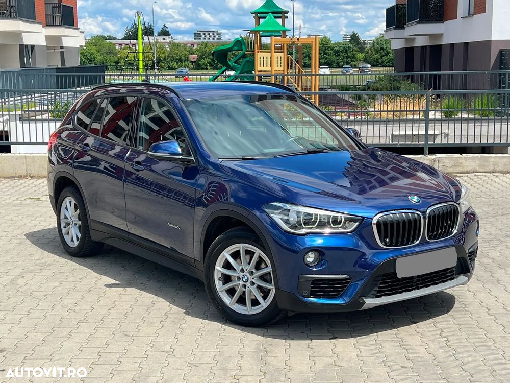 BMW X1 sDrive18d xLine - 1