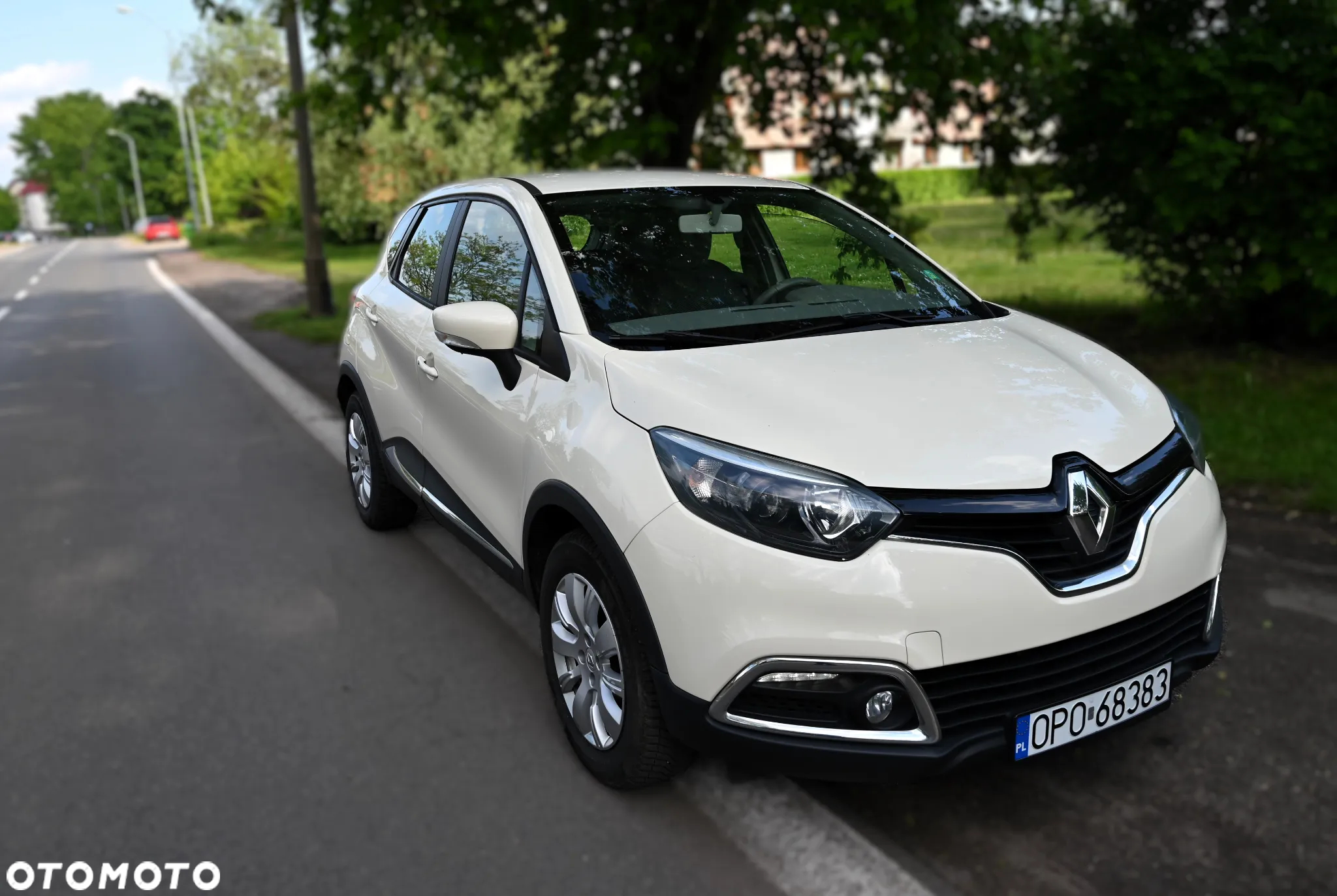 Renault Captur - 10