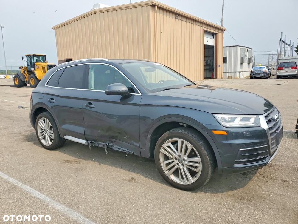 Audi Q5 - 2